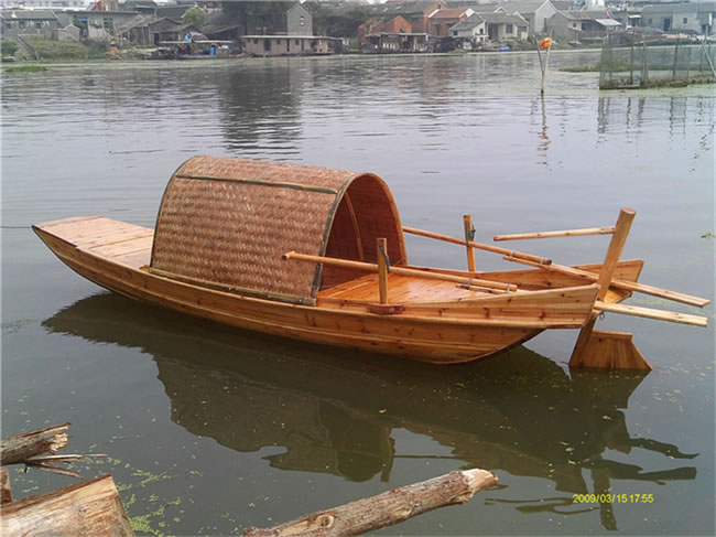 江南水鄉(xiāng)烏篷船